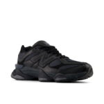 Tênis New Balance 9060 "Triple Black" - U9060NRI - Imagem 5