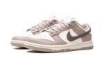 Tênis Nike Dunk Low Feminino "Diffused Taupe" Marrom - DD1503-125 - Imagem 2