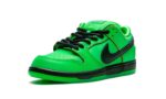 Tênis Nike Dunk Low SB x Meninas Superpoderosas "Buttercup" Verde - FZ8319-300 - Imagem 4