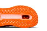 Nike Vomero Premium x Melitta Baumeister 'Total Orange' - IQ7166-800 - Imagem 5