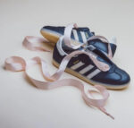 Tênis Adidas Samba OG Feminino "Black Pink Ribbon Laces" Preto - IH8047 - Imagem 6