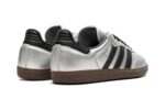 Tênis Adidas Samba OG Feminino "Silver Metallic Black Gum" Prata - JI4218 - Imagem 3